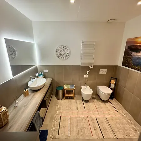 Ricotti Apt, 2 Min From Metro